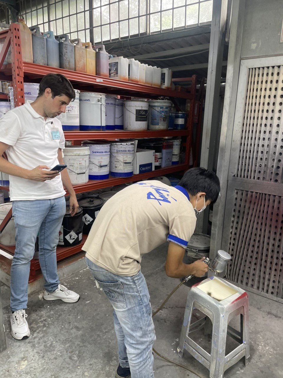 Simone – Commercial Director of NOVALK conducted the testing processes at factories introduced by Source of Asia Simone - Commercial Director of NOVALK conducted the testing processes at factories introduced by Source of Asia