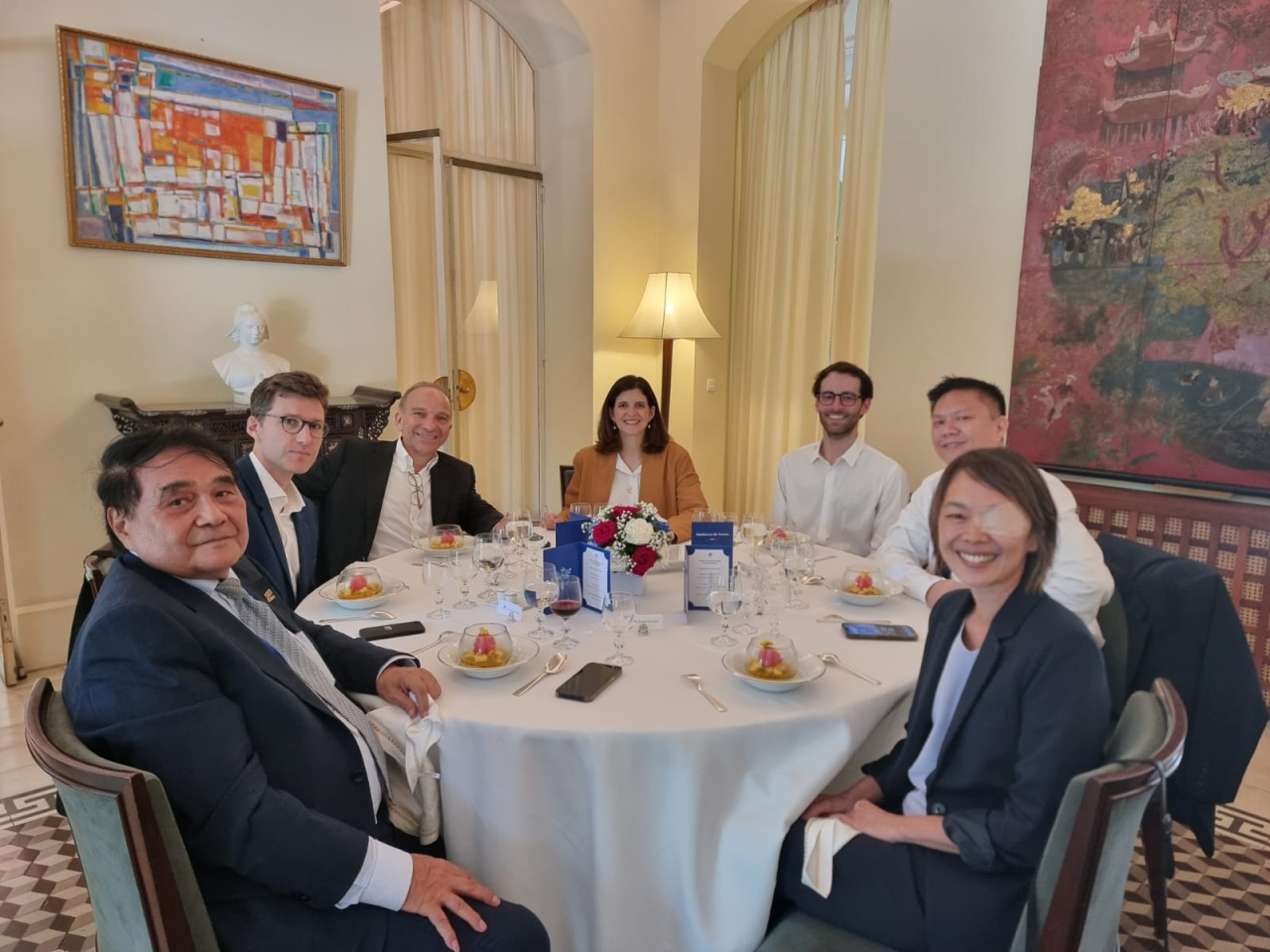 Source Of Asia At French President Welcome To Vietnam (1)