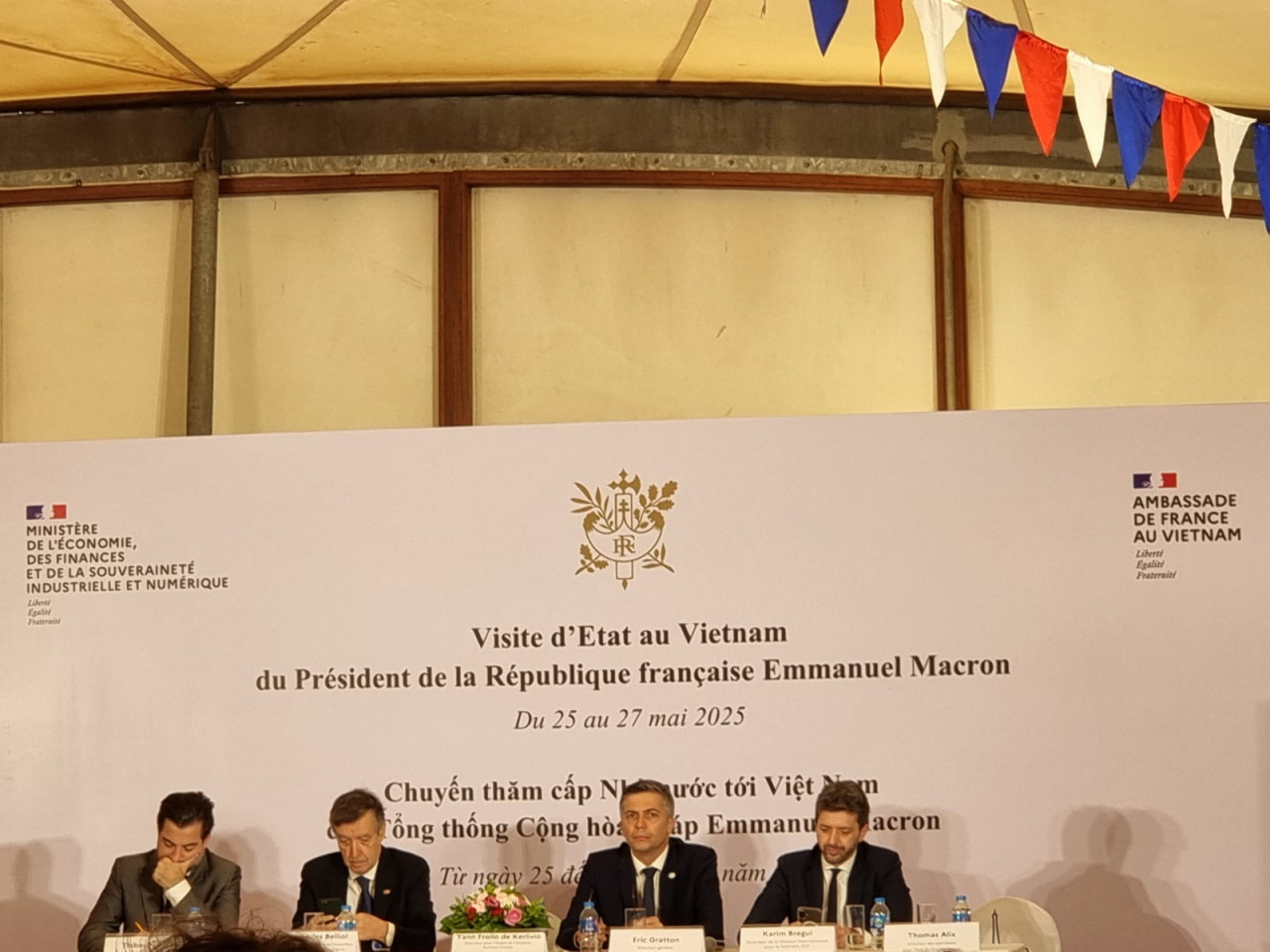 Source Of Asia At French President Welcome To Vietnam (2)